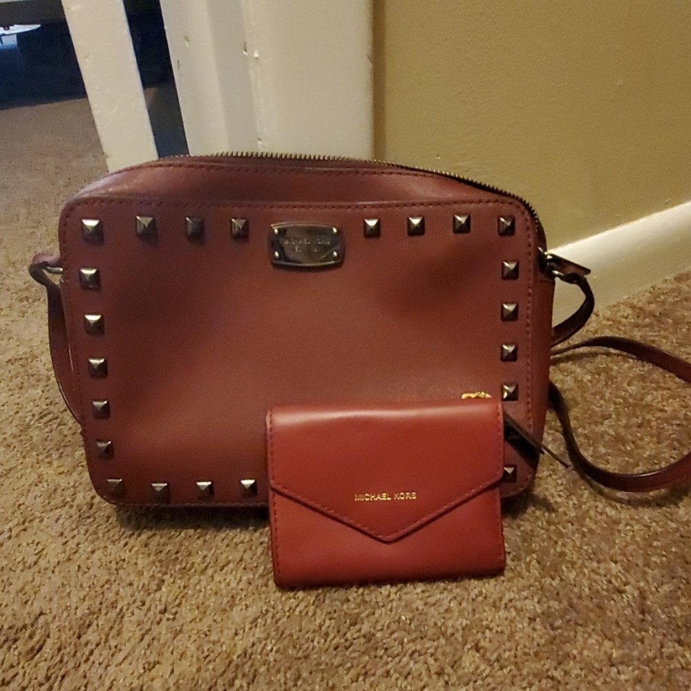 Michael kors crossbody bag and wallet